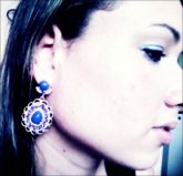 Brinco trabalhado em strass